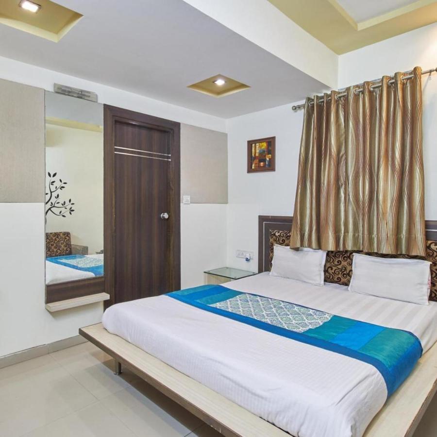 Shree Sai Paying Guest House バラナシ エクステリア 写真
